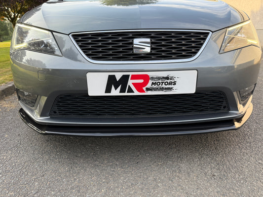 Seat Leon Mk3 Front Bumper Extension Lip Spoiler Splitter | Gloss Black